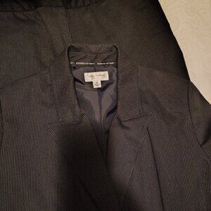 Isaac Mizrahi matching jacket and slacks (pantsuit)